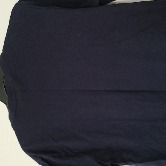 Gap tshirt/Peace symbol - Picture 6 of 8